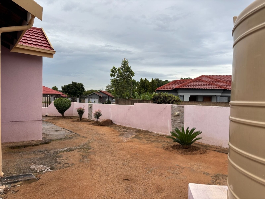 3 Bedroom Property for Sale in Mogwase North West